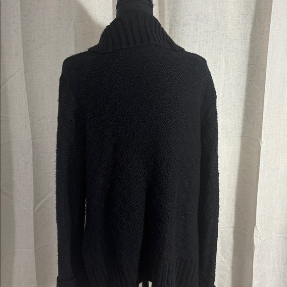 St. John’s Bay Women’s Black Knit Cardigan - Picture 3 of 6